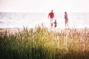 benessere in vacanza, famiglia in spiaggia