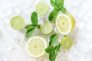 proprietà rinfrescanti menta, menta ghiaccio e limone