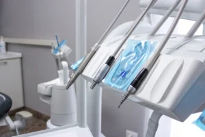 A dental room with toothbrushes and dental equipment